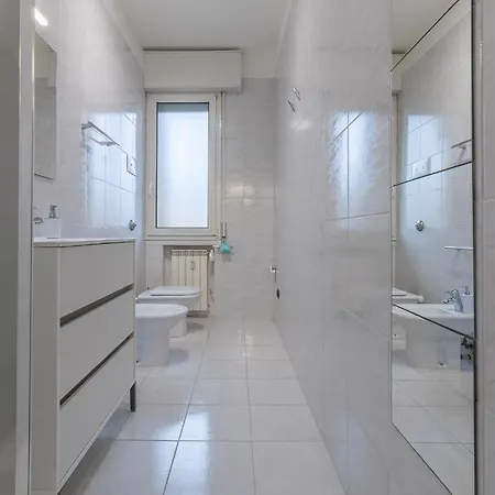 Guesthost - Comfy In San Donato *